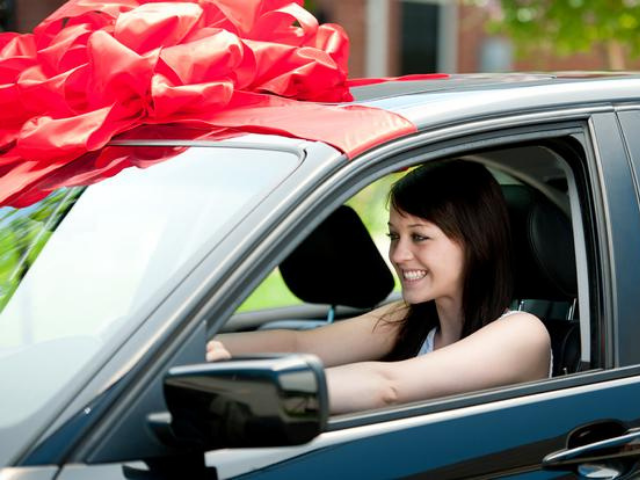 Learn How to Choose the Right Car for your Teenager